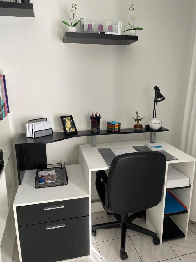 Appartement - Chic Et Cosy A 30 Minutes De Paris Et 25 Minutes De Disney Ozoir-la-Ferrière Eksteriør bilde